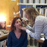 Aperitrucco: Serate di Trucco Divertenti - Image 10