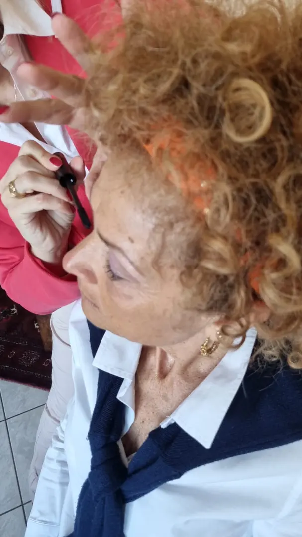Un matrimonio puo' esserci a tutte le eta' come nel caso di Laurence e Pierre a Laveno Mombello