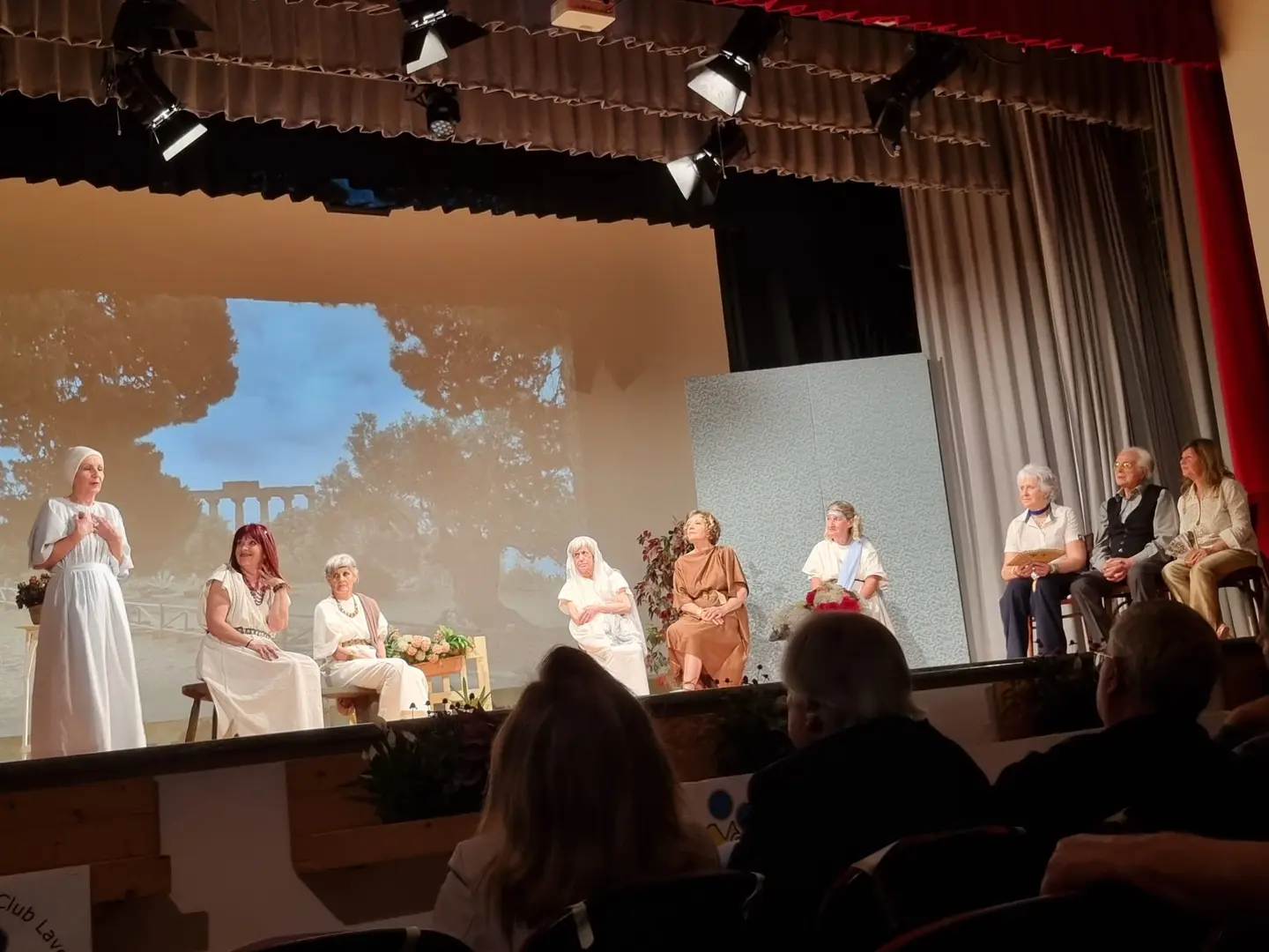 La rappresentazione teatrale