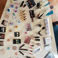 Tutto Pronto per il Trucco - Image 2